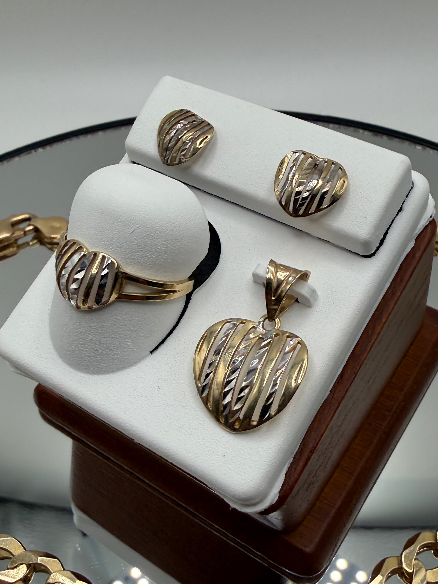 10K Gold Two Tone Heart Set