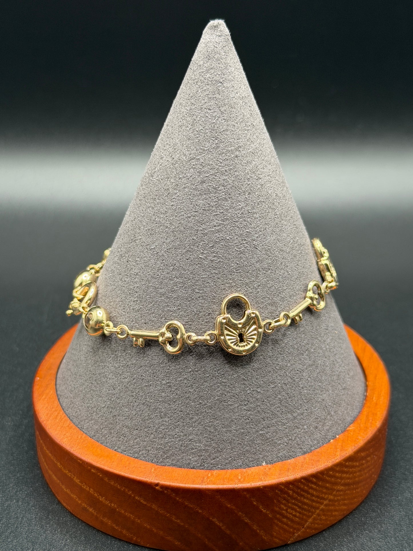 10K Gold Lock & Key Bracelet
