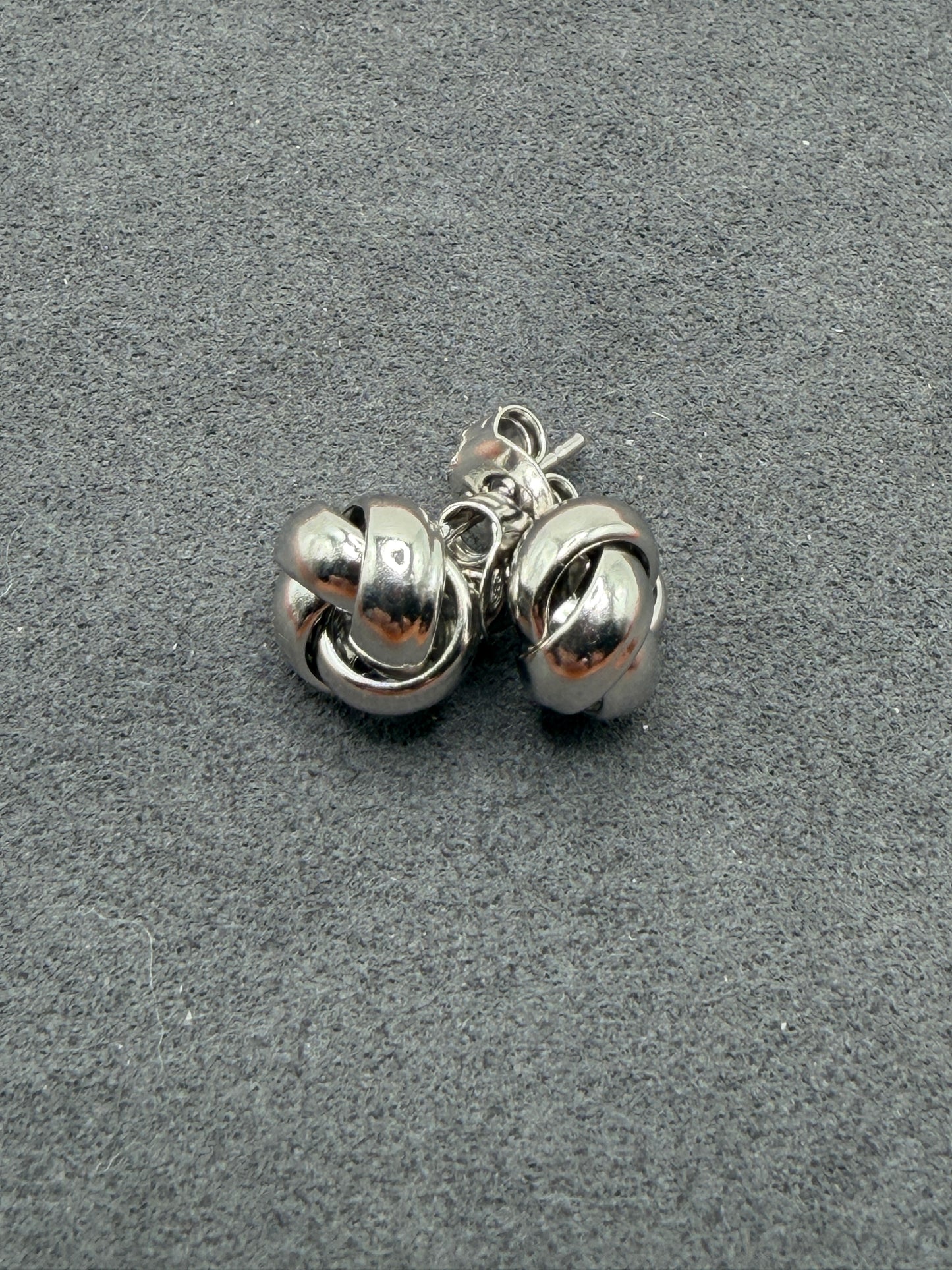 925 Sterling Silver Love Knot Stud Earrings