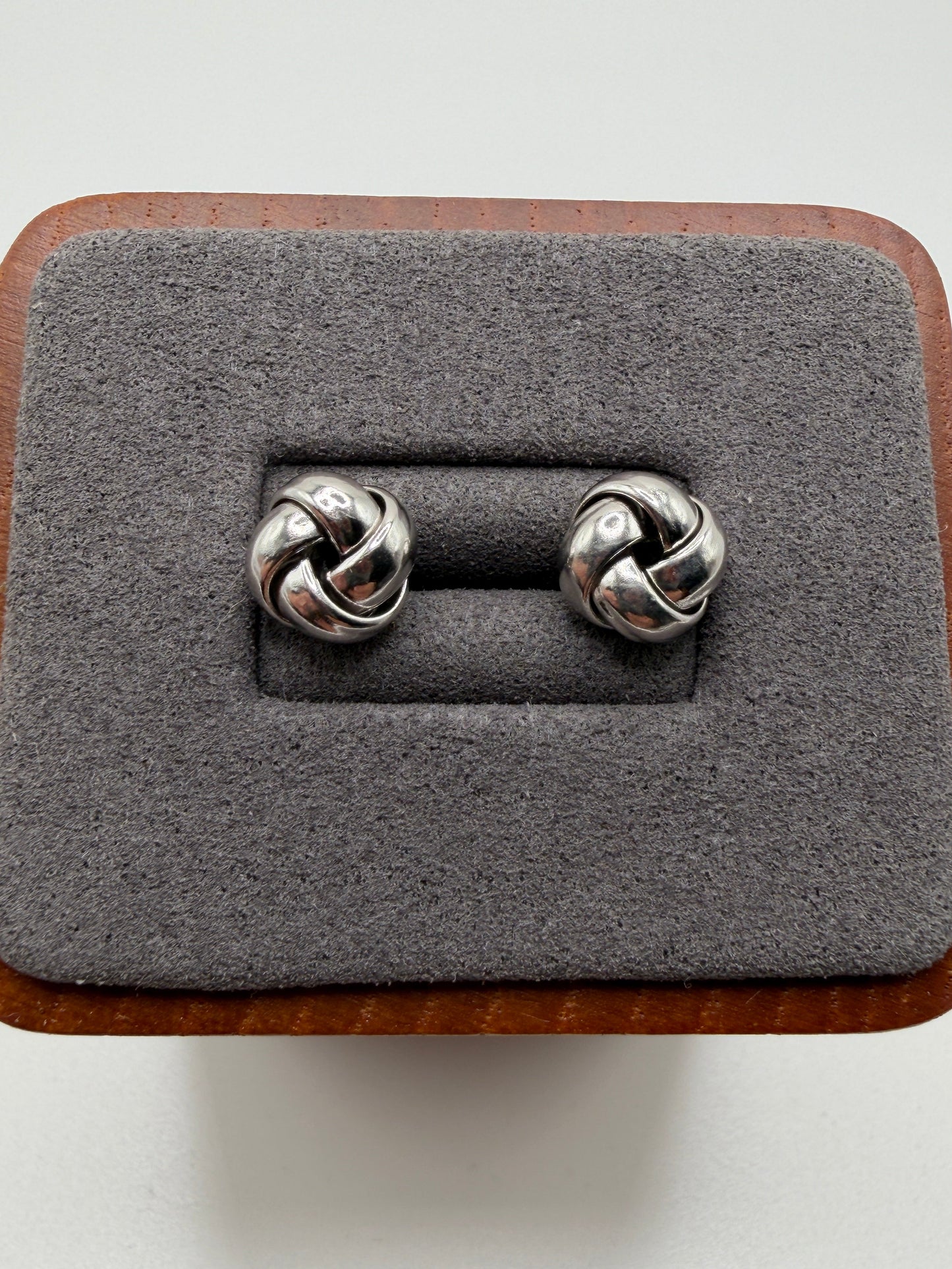 925 Sterling Silver Love Knot Stud Earrings