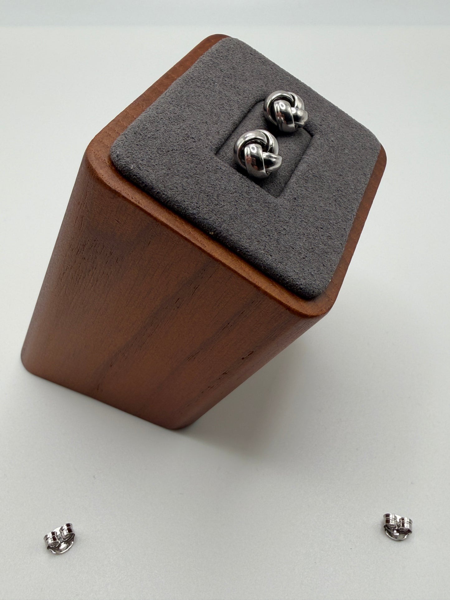 925 Sterling Silver Love Knot Stud Earrings