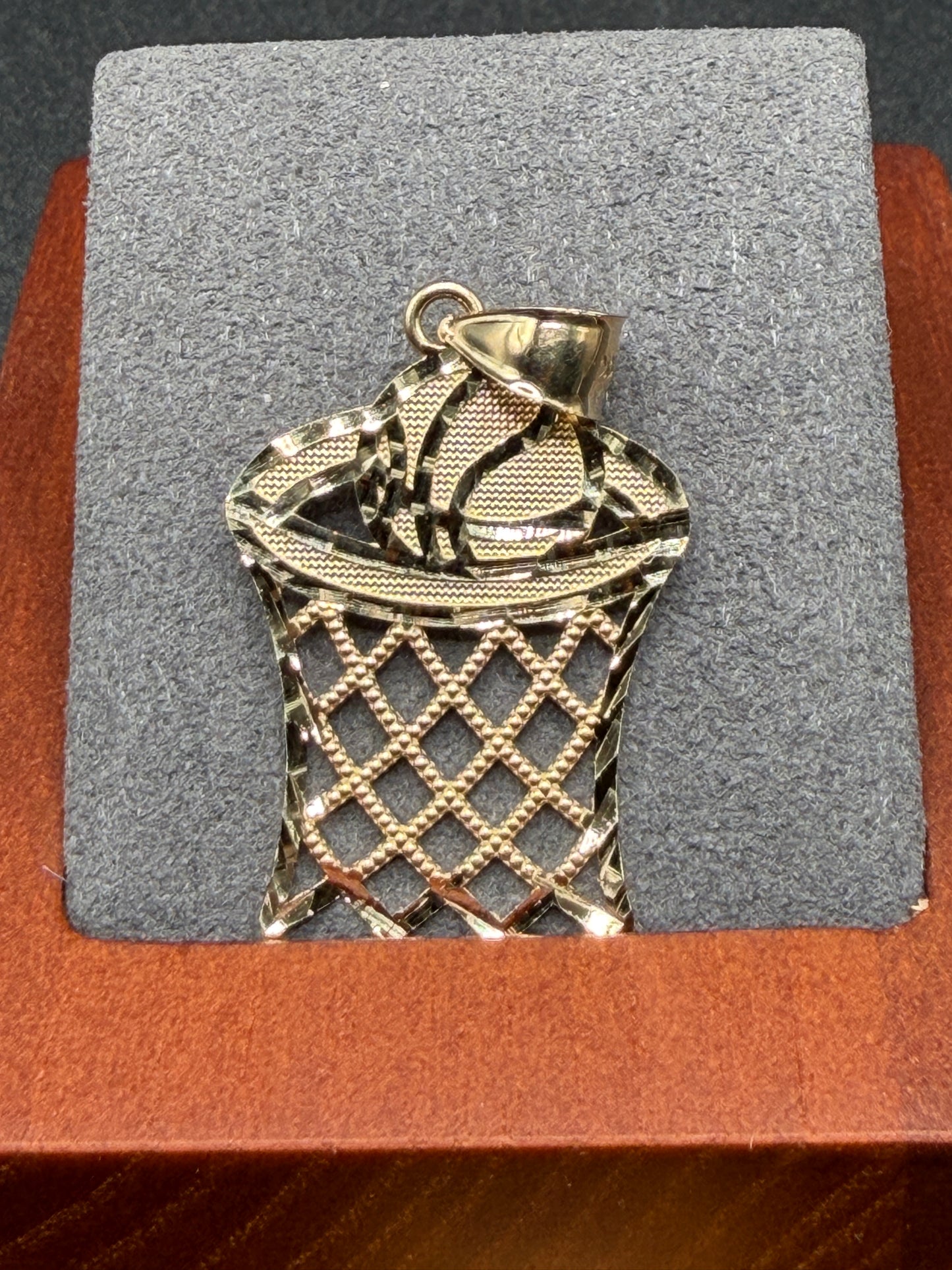 10K Gold Flat Basketball Pendant