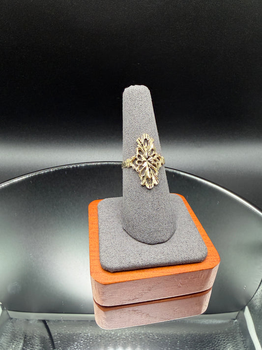 10K Gold Filigree Ring