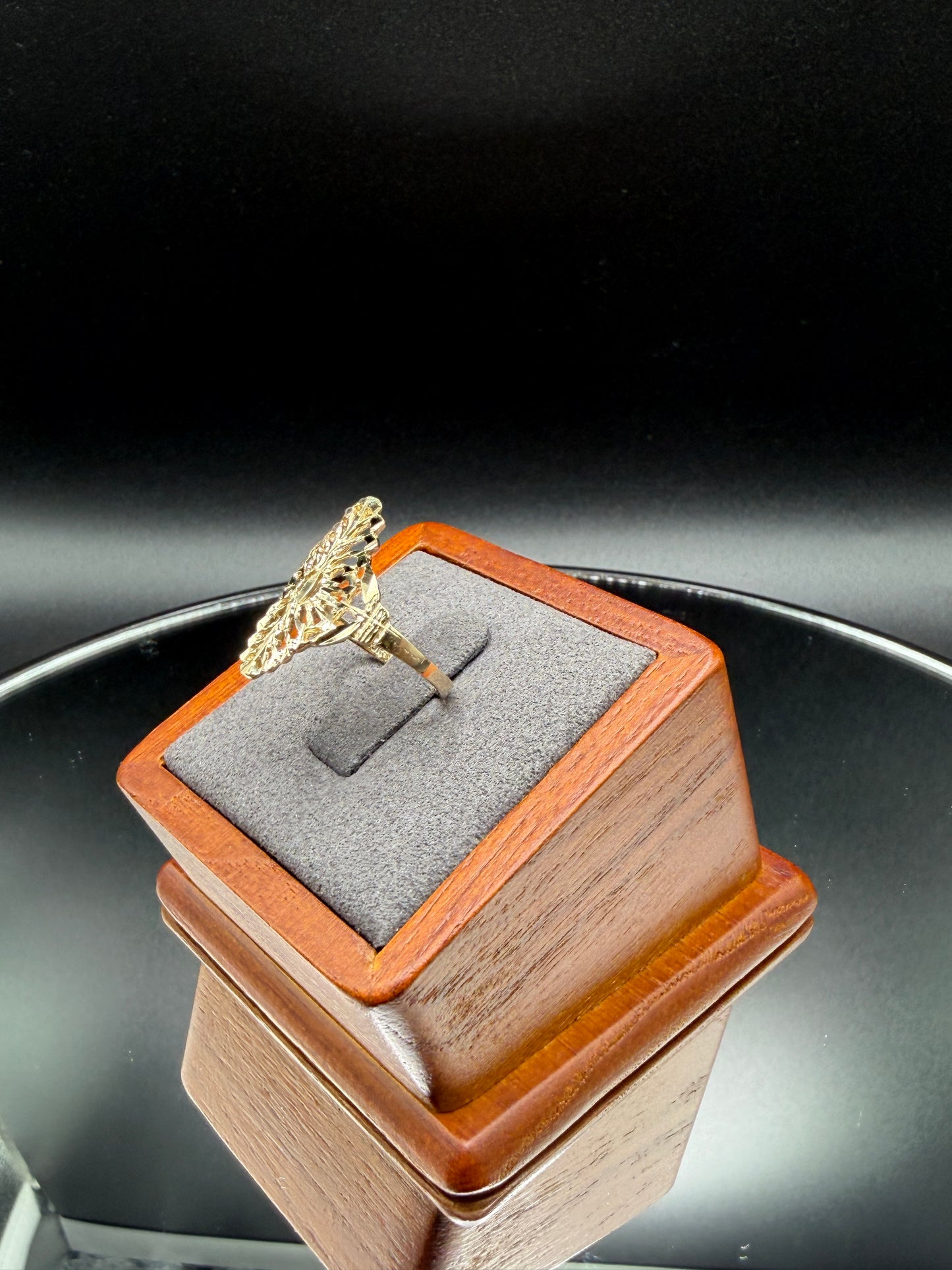 10K Gold Filigree Ring