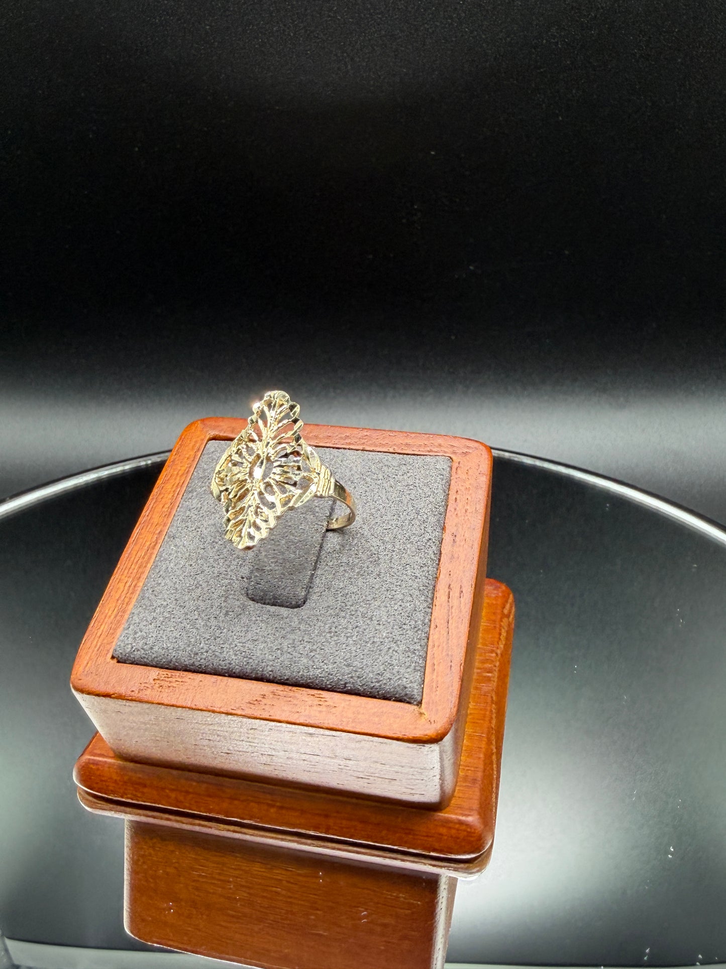 10K Gold Filigree Ring