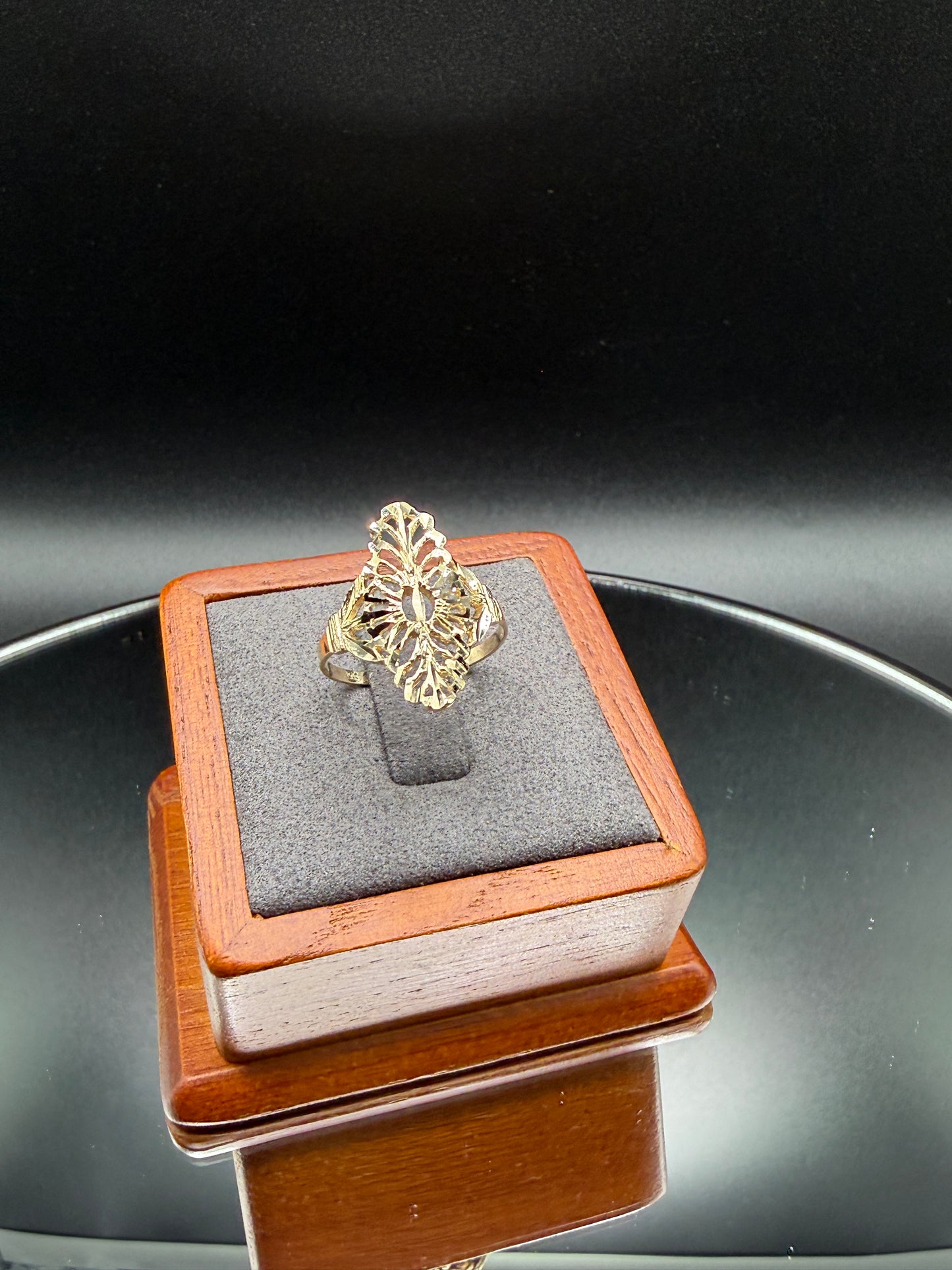 10K Gold Filigree Ring