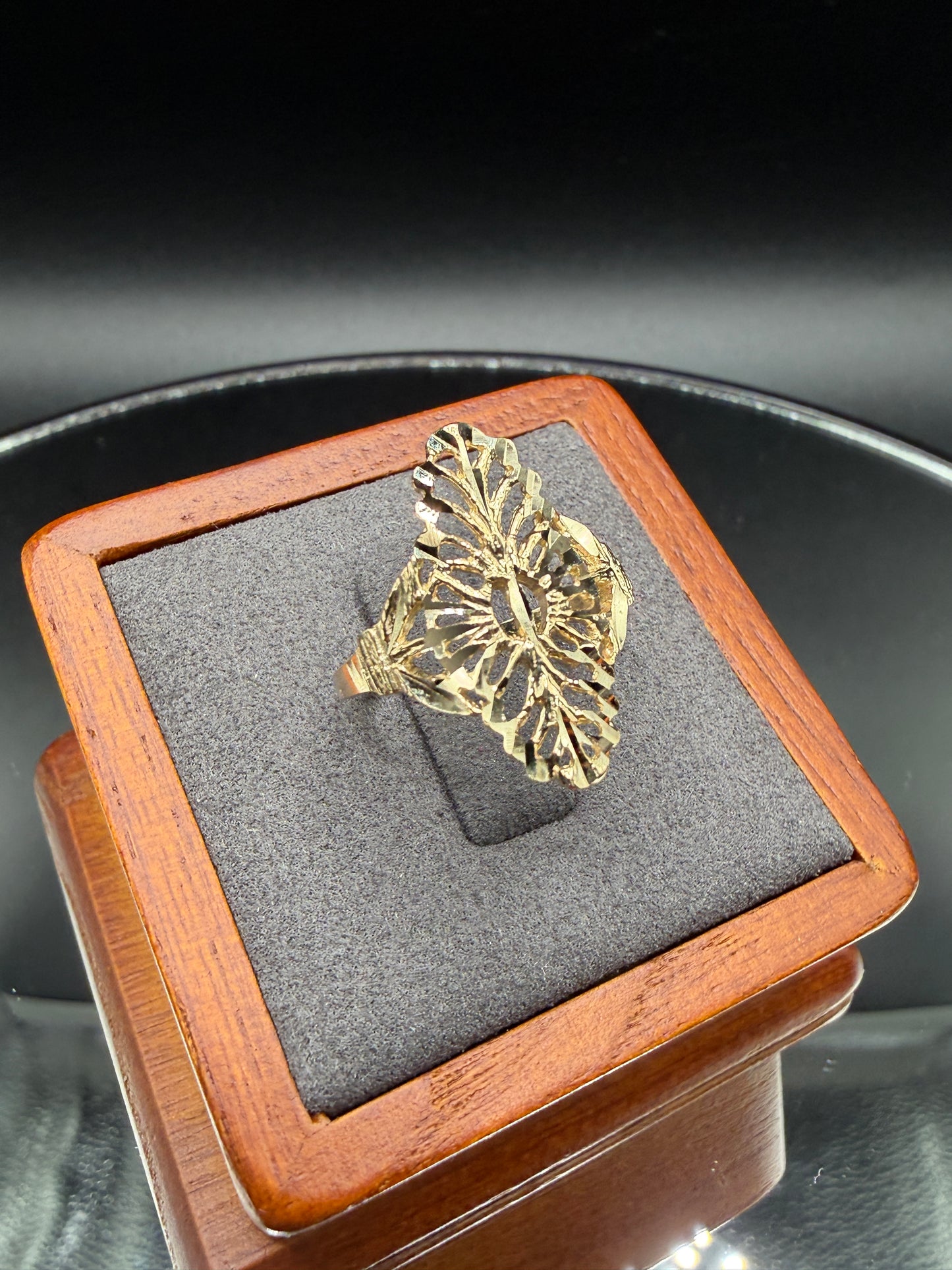 10K Gold Filigree Ring