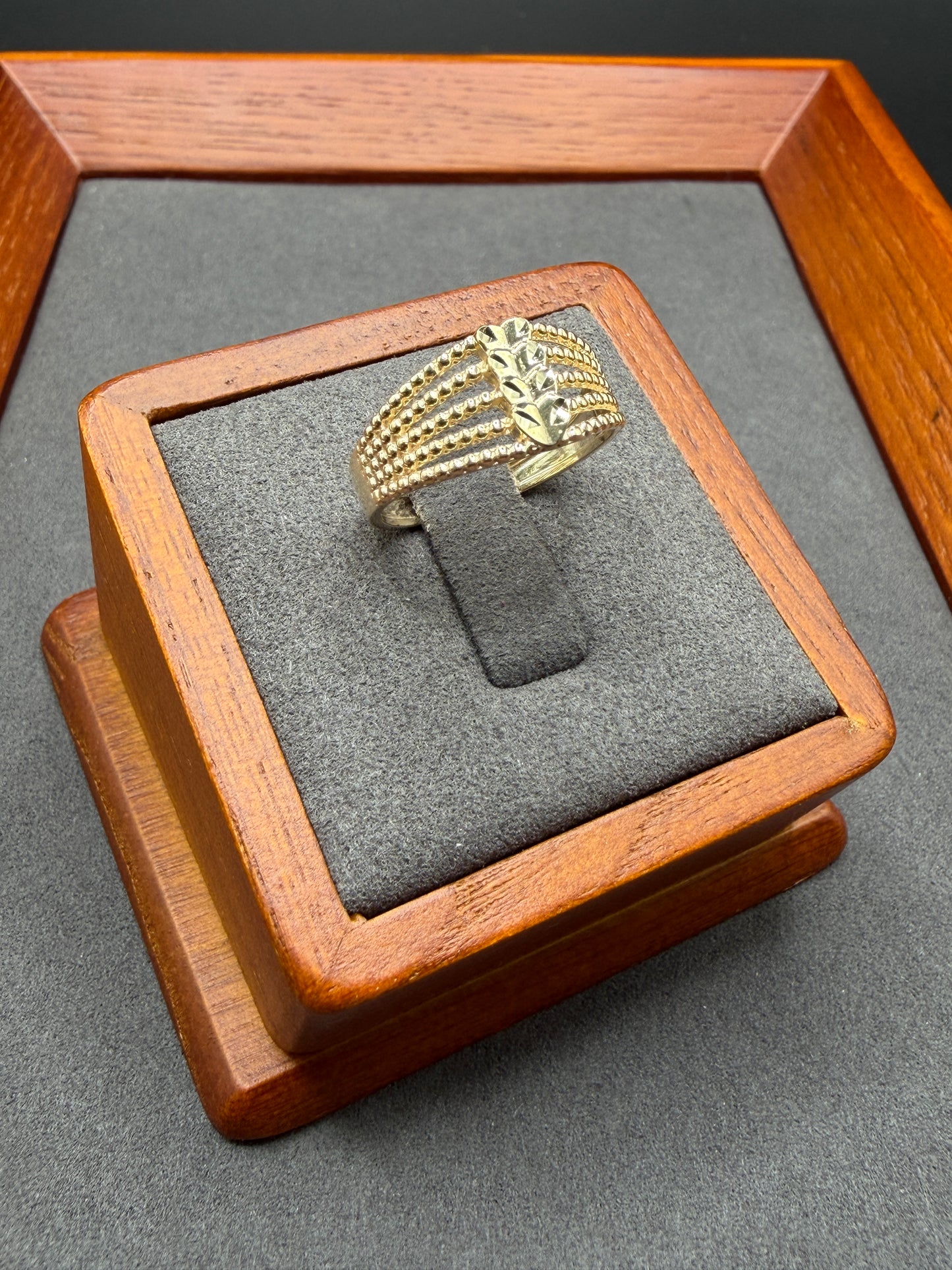 10K Gold Heart Ring