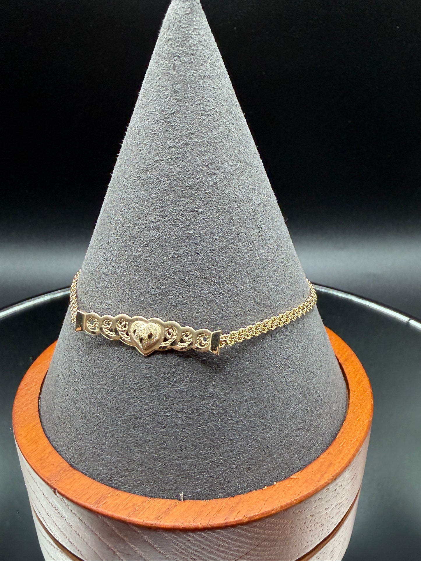 10K Gold Filigree with Heart Bracelet