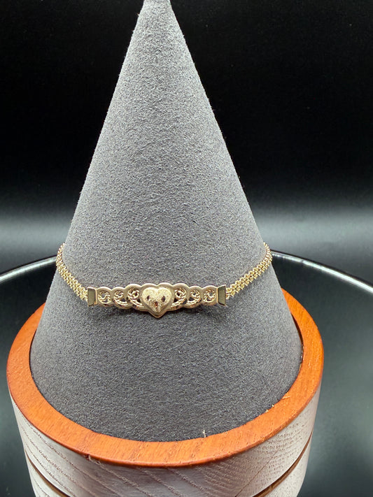 10K Gold Filigree with Heart Bracelet