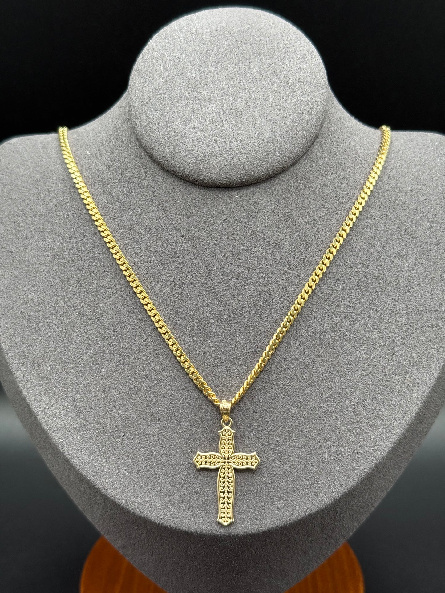 10K Gold Fancy Cross Pendant