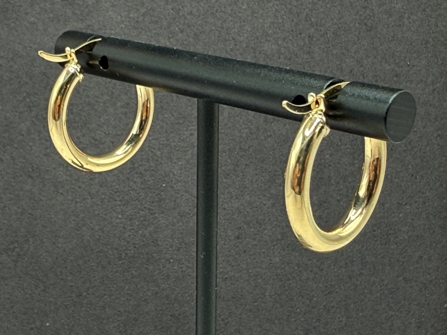 10K Gold Round Hoop Earrings