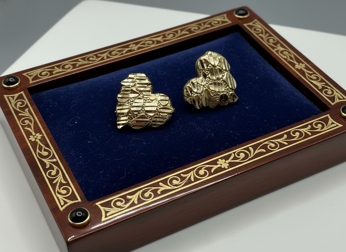 10K Gold Medium Heart Nugget Stud Earrings