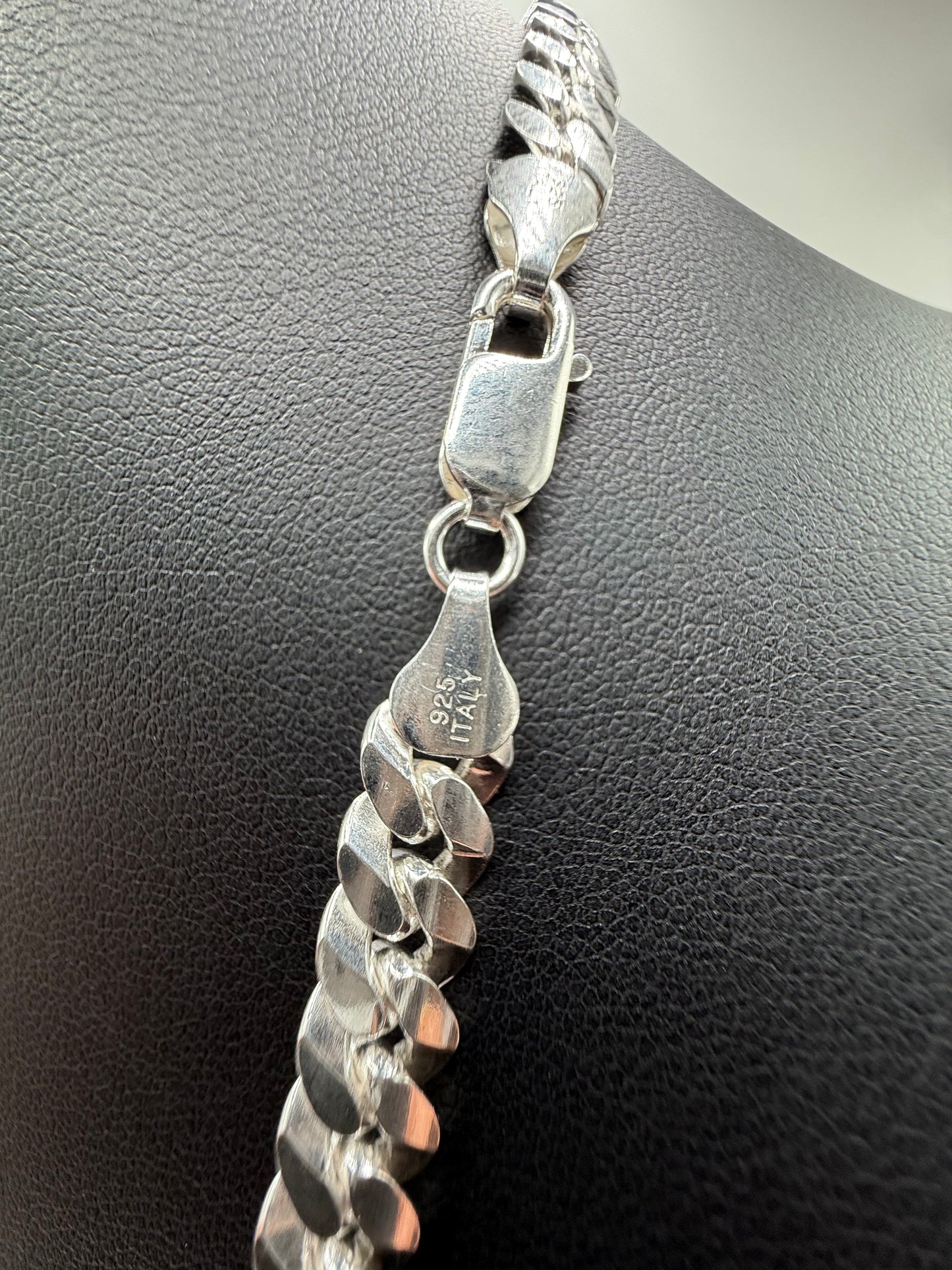 Light Weight Miami Cuban Diamond Cut 20" Chain