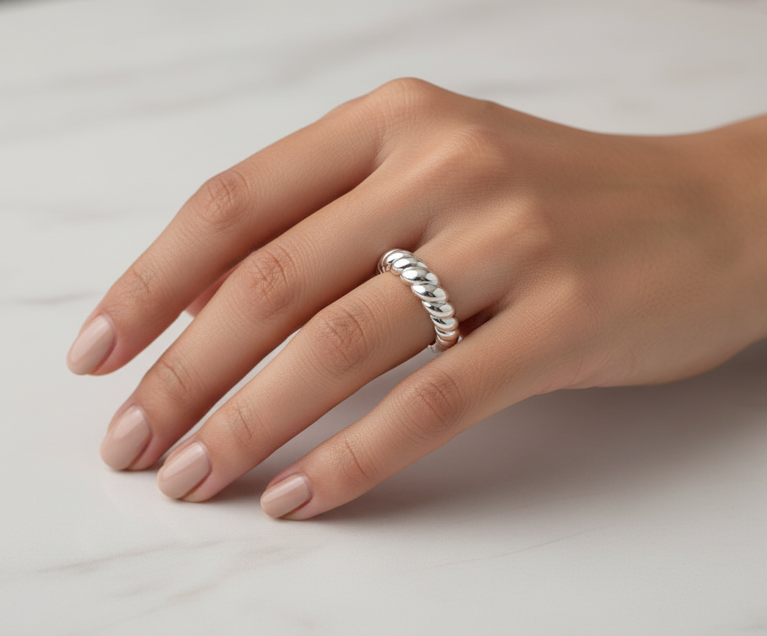 925 Sterling Silver Croissant Design Ring