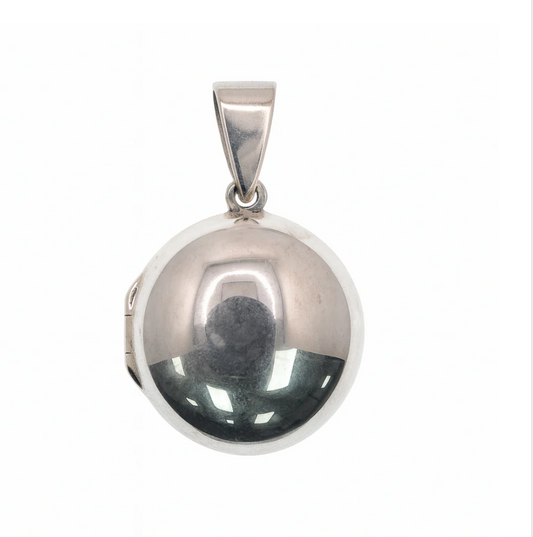 925 Sterling Silver High Polished Round Locket